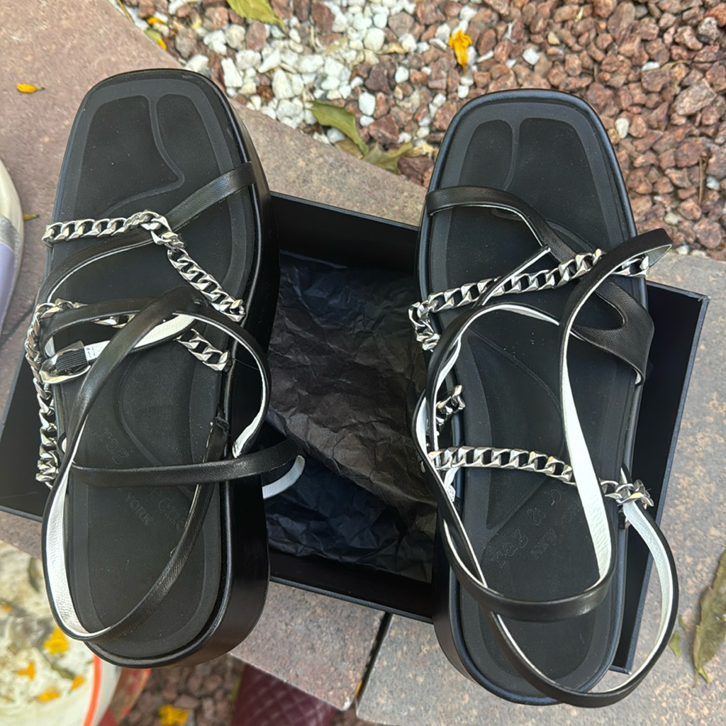Brand New Rag And Bone Sandals